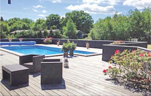 Hou Casa | Nice Home In Hals With Sauna