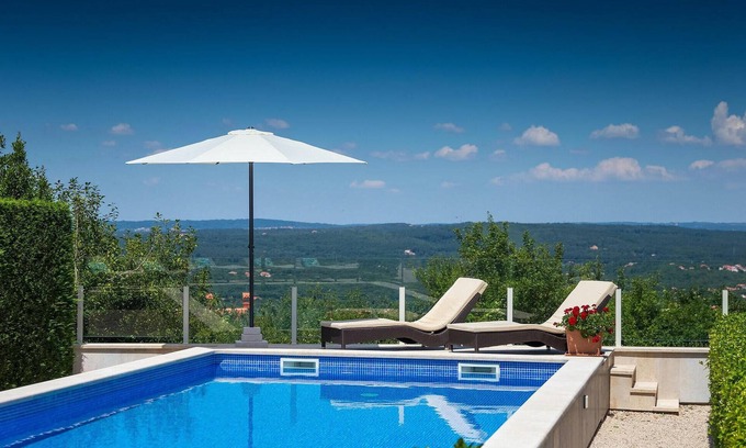 Kapelica Casa | Bonita casa en Labin - Rabac