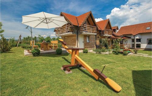 Licko Lesce Casa | Nice Home In Licko Lesce With Wifi