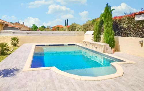 Linxe Casa | Nice Home In Linxe With Kitchen