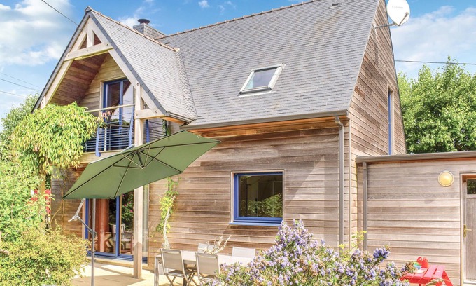 Plouneour-Trez Casa | Bonita casa en Plounéour-Trez con sauna
