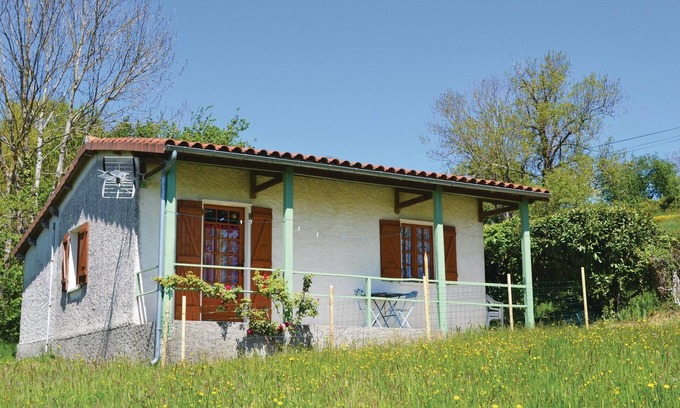 Saint-Bressou Casa | Hermosa casa en St. Bressou con cocina
