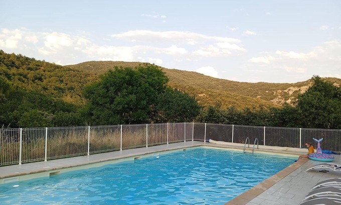 La Liviniere Casa | Nice house with private terrace and shared pool