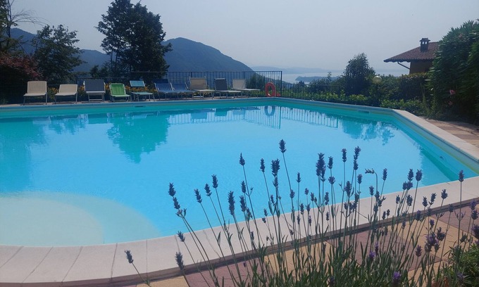 Villanuova sul Clisi Apartamento | Nice little apartment in residence with swimming pool