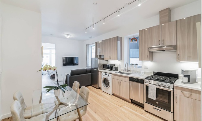 La Lengua Apartamento | Nice n Cozy Bernal Heights 2 Beds, 2 Baths