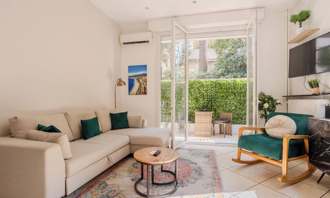 Liberation Apartamento | Nice one-bedroom apartment, close to town center