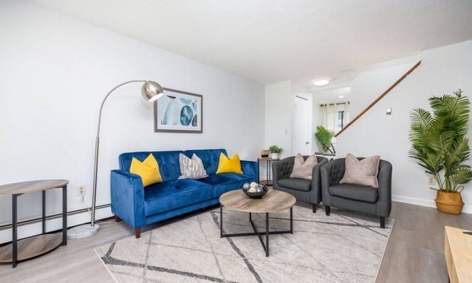 Hartford Condominio | Nice Private Condo in Hartford