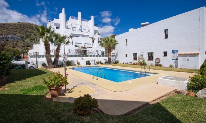 Ventanicas-El Cantal Casa | Duplex de 2 dormitorios con vistas al mar, a solo 400m de la playa