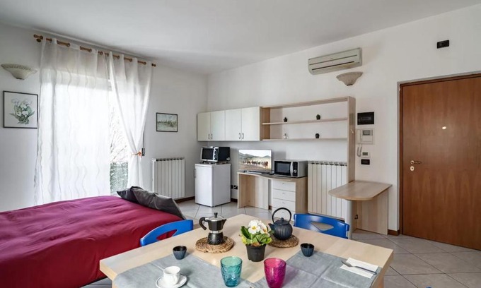 Borgo Roma Apartamento | Nice Studio By San Giacomo Park