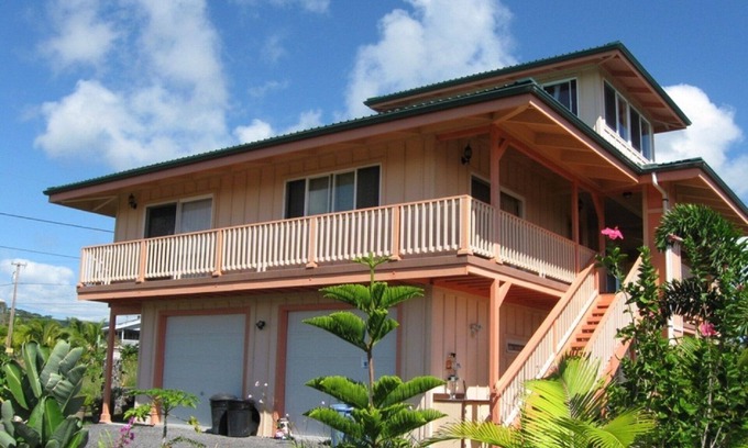 Kehena Apartamento | Bonito estudio con aire acondicionado cerca de las playas de Kehena / Pohoiki y campos de lava - para 3 personas