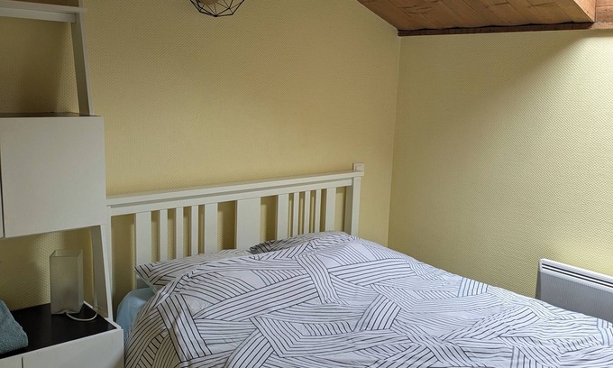 Centre Ville Apartamento | Nice two-room apartment under the roof