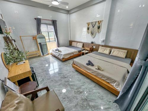 Phu Quy Hotel | Nick’s House - Homestay Đảo Phú Quý