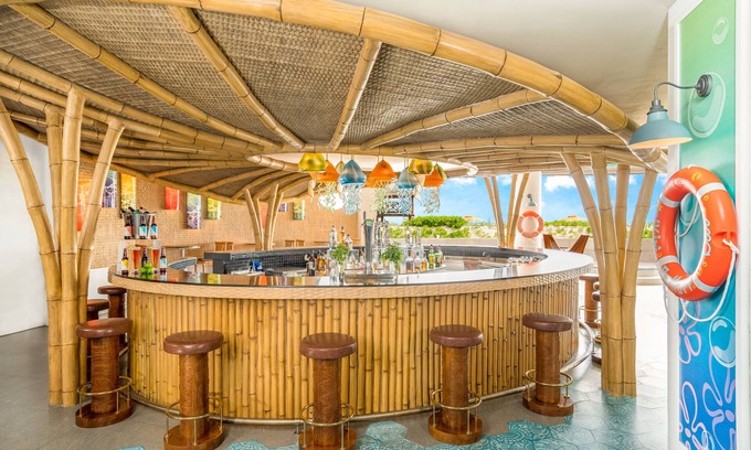 Villa Juarez Hotel | Nickelodeon Hotels & Resorts Riviera Maya - Gourmet by Karisma - All Inclusive