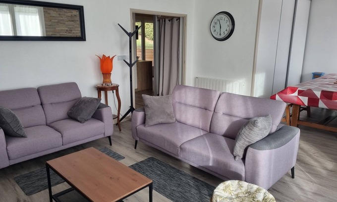 Bort-les-Orgues Casa | Nicolas and Sonia's house