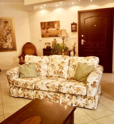 Nafpaktos Apartamento | Nicole's home!