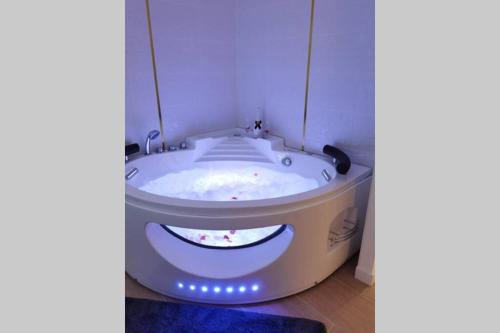 Ventabrun Apartamento | Nid d'amour baignoire/jacuzzi