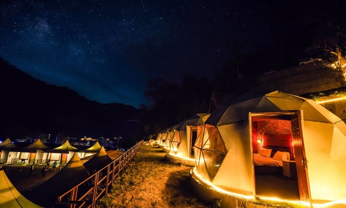 Rishikesh Hotel | Night in Paradise