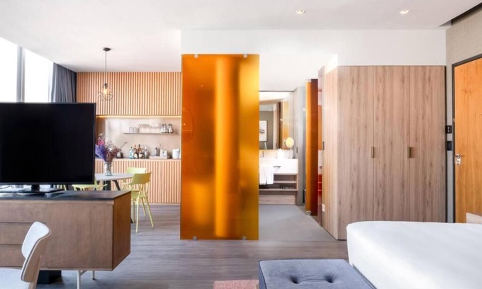 Hipódromo Hotel | Nightclub & Spa Resort! Dive into Culture at Casa Lamm & Mexico City Attractions