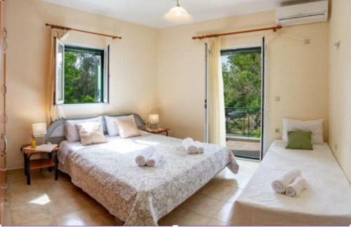 Kariotai Casa | Nikis Country House - Lefkada BnB Private Parking