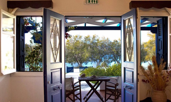 Adamas Casa | Nikos Sea view apts Milos