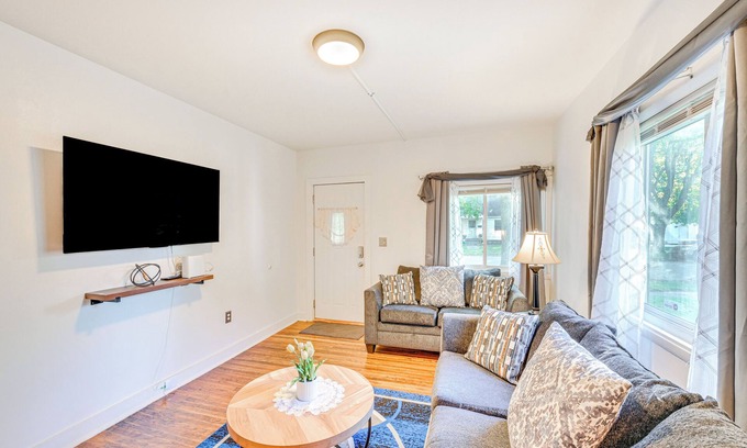 Niles Casa | Niles Vacation Rental Near St Joseph River!