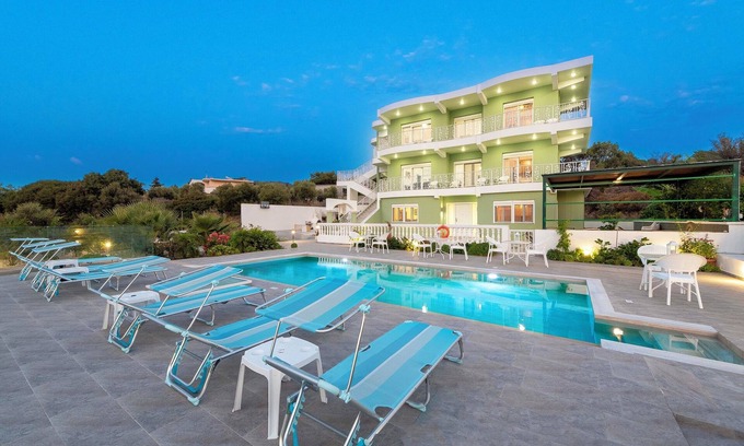 Kremasti Apartamento | Nimo Paradise Estate 1