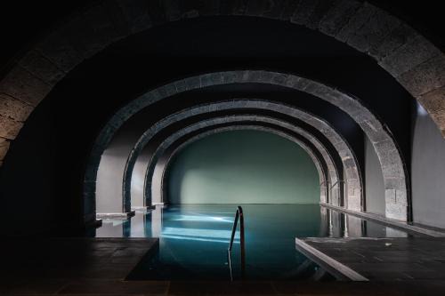 Ponta Delgada Hotel | NINE DOTS Azorean Art Boutique Hotel