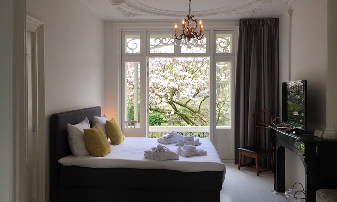 Oude Pijp Cama Y Desayuno | Nine(T)Teen B&B