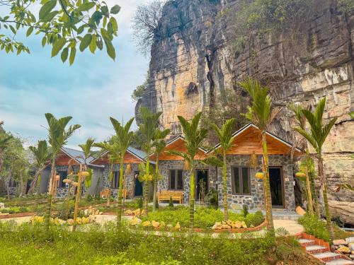 Hoa Lu Cama Y Desayuno | Ninh Binh Mountainside Bungalow