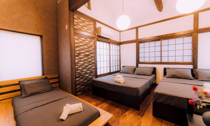 Abeno Casa | Ninja Inspired 4BDR Cast Iron Bath Tennoji 5min