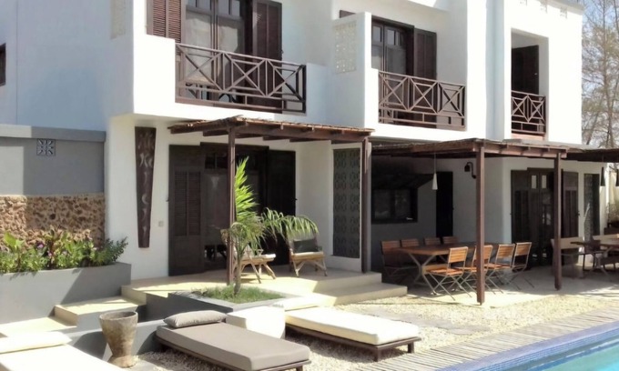 Ndiebene Gandiol Casa | Niokobokk