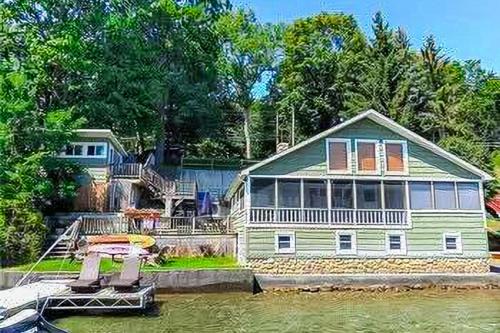 Penn Yan Casa | Nirvana at Keuka