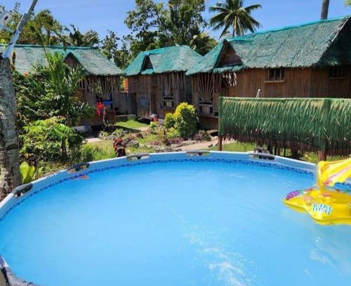 Moalboal Complejo | Nirvana bamboo houses & dive resort