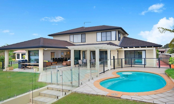 Yamba Casa | Nirvana Waters | Waterfront with Pool