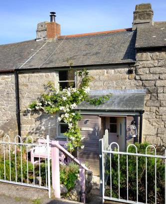 Pendeen Casa | Niver Dew Holiday Cottage
