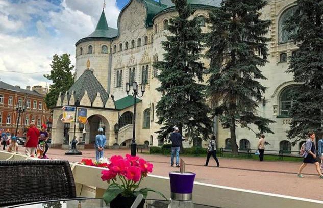 Nizhniy Novgorod City Centre Apartamento | НИЖЕГОРОДСКИЙ АРБАТ "THE ARBAT OF NIZHNY NOVGOROD" - 2 ком ВИДОВЫЕ АПАРТАМЕНТЫ НА БОЛЬШОЙ ПОКРОВСКОЙ