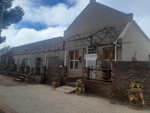Willowmore Casa | Njanja holdings self-catering accommodation