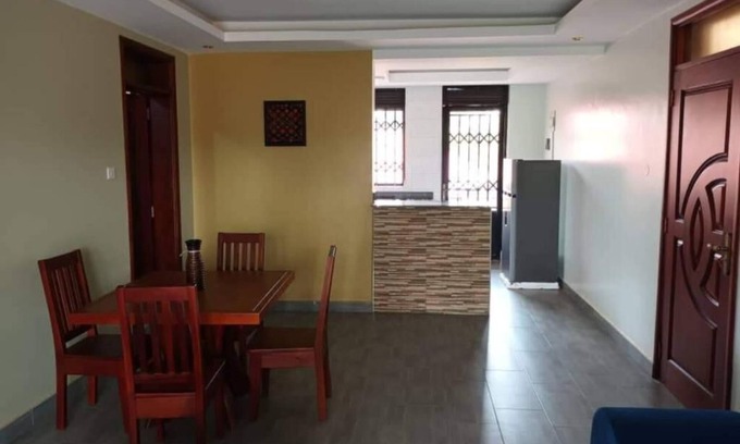 Lubowa Apartamento | NL JOSEPHINES
