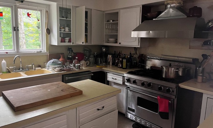 Coxsackie Casa | Magic Farm – A Peaceful Retreat in Nature / 3 bedroom house in Hudson Valley