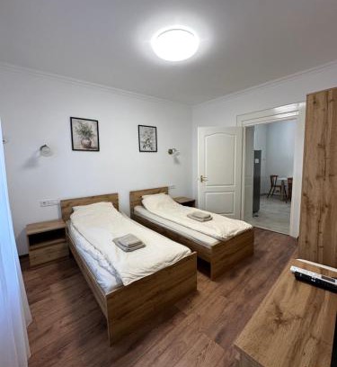 Ujfeherto Apartamento | Noémi Apartman Újfehértó