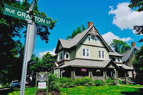 Queens Square Cama Y Desayuno | No 1 Grafton Inn
