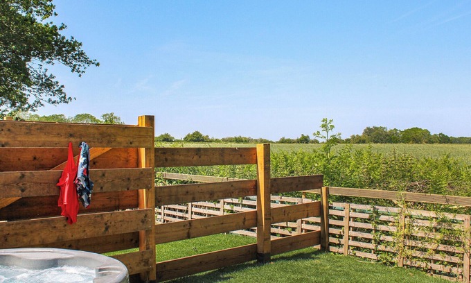 Foxley Cabaña | No. 2 Badger Sett-UK44307