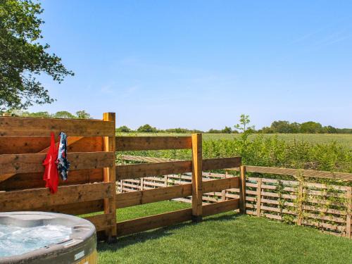 Foxley Casa | No 2 Badger Sett-Uk44307