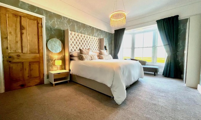 Hartlepool Casa | No. 20 The Headland