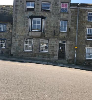 Helston Cama Y Desayuno | No 52 bed and breakfast