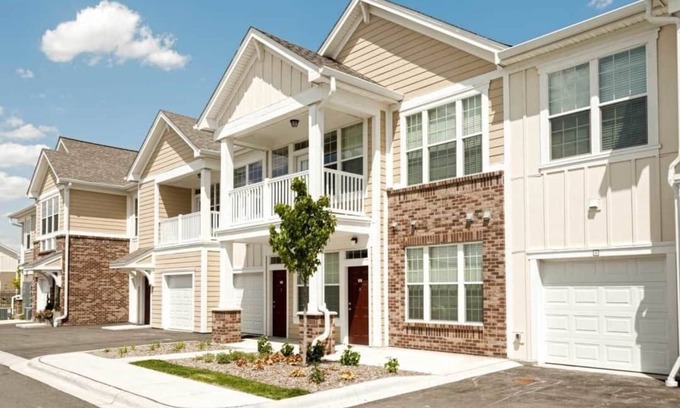 Rochester Casa | No matter your lifestyle meets you where your at.