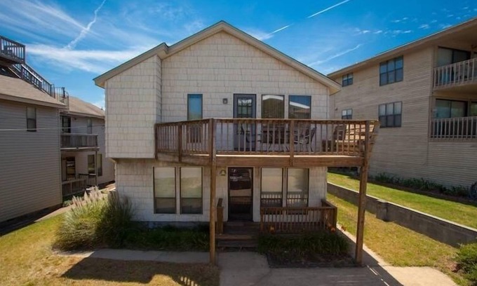 Northwest Casa | No Worries Family Home features BBQ, Across from the Beach Access by RedAwning