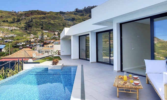 Arco da Calheta Casa | Noah - Private Sunset Hideaway