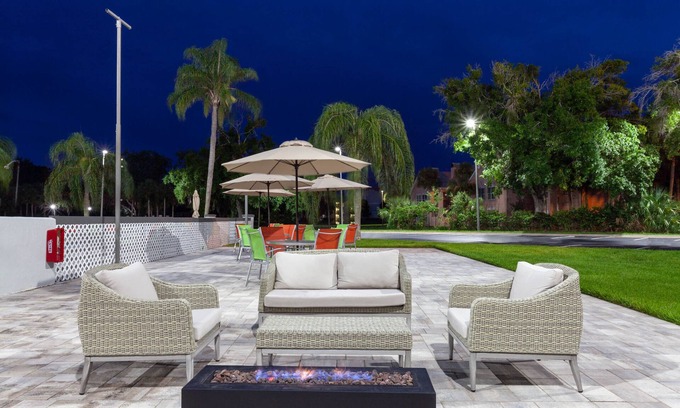Florida Central Atlantic Coast Hotel | Nobile Hotel Parkway at Celebration Orlando
