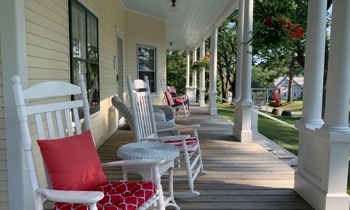 Bridgton Cama Y Desayuno | Noble House Inn